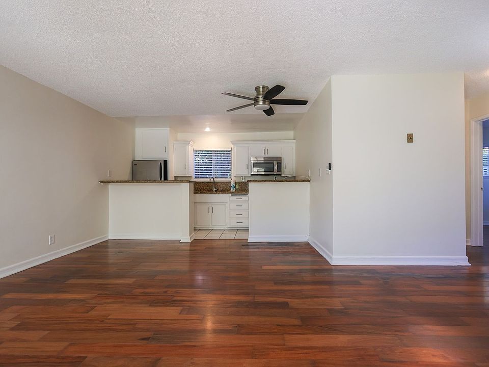1st image of 931 W 19th St #6