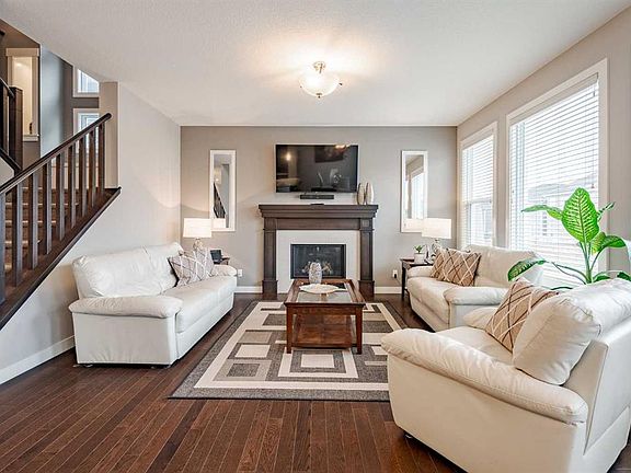 3rd image of 355 Evanston Way NW