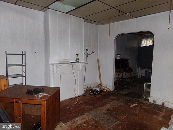 4th image of 2022 Bellevue St