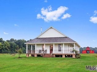 6696 Hokaday Rd, Slaughter, LA 70777