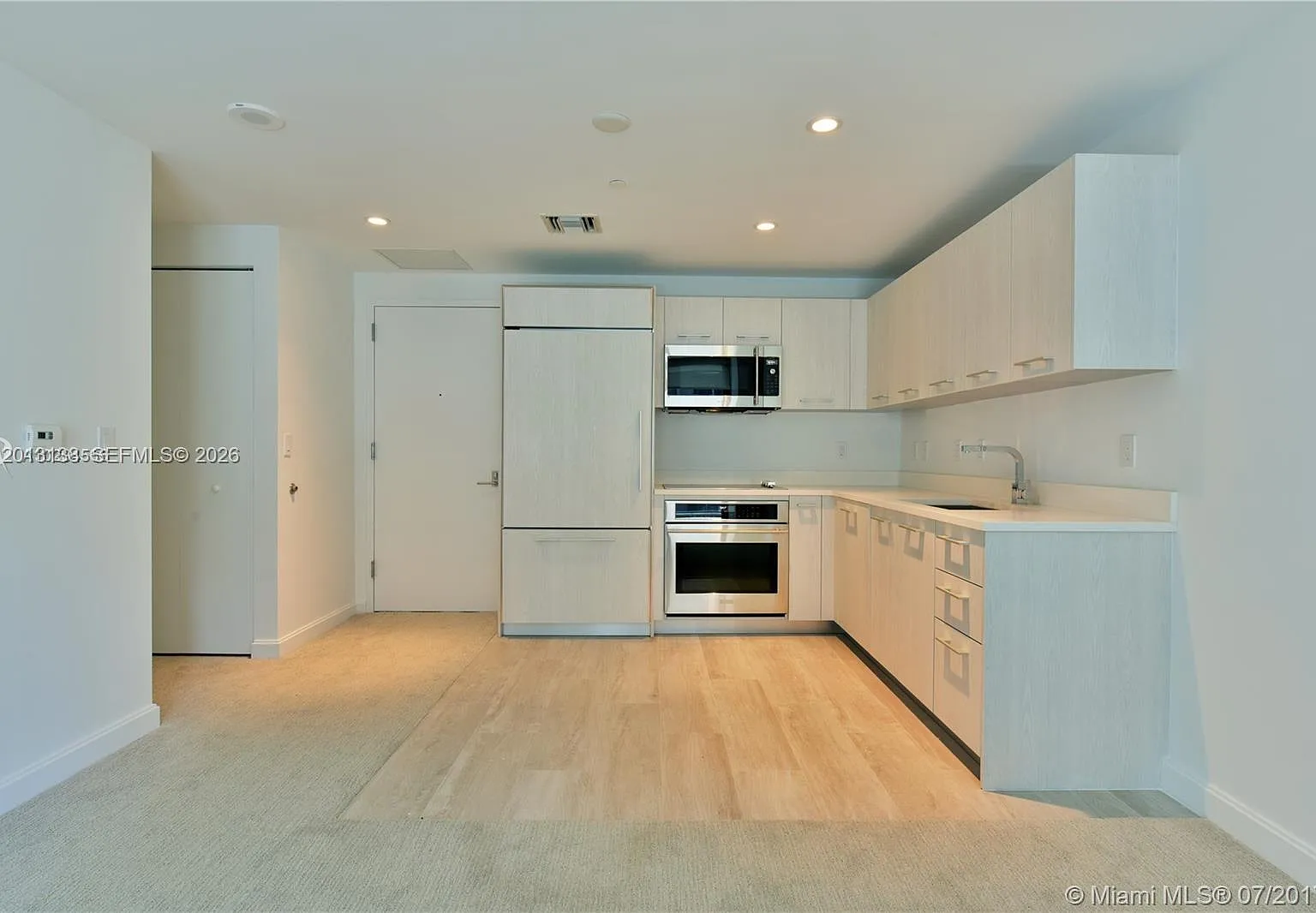 Brickell Heights East — Photo 1