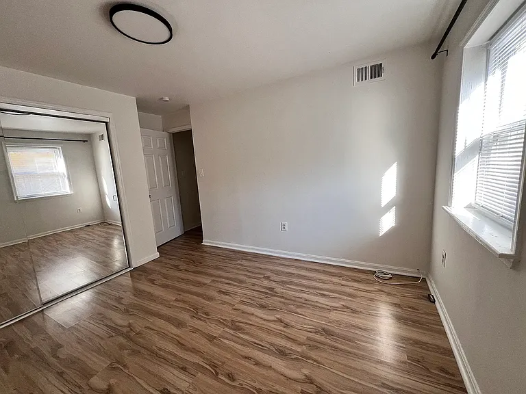 934 New Market St #1 — Photo 5
