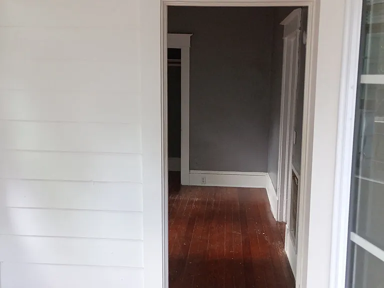 808 E Livingston St #4 — Photo 1