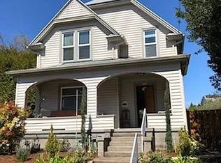 2905B NE Everett St #B, Portland, OR 97232