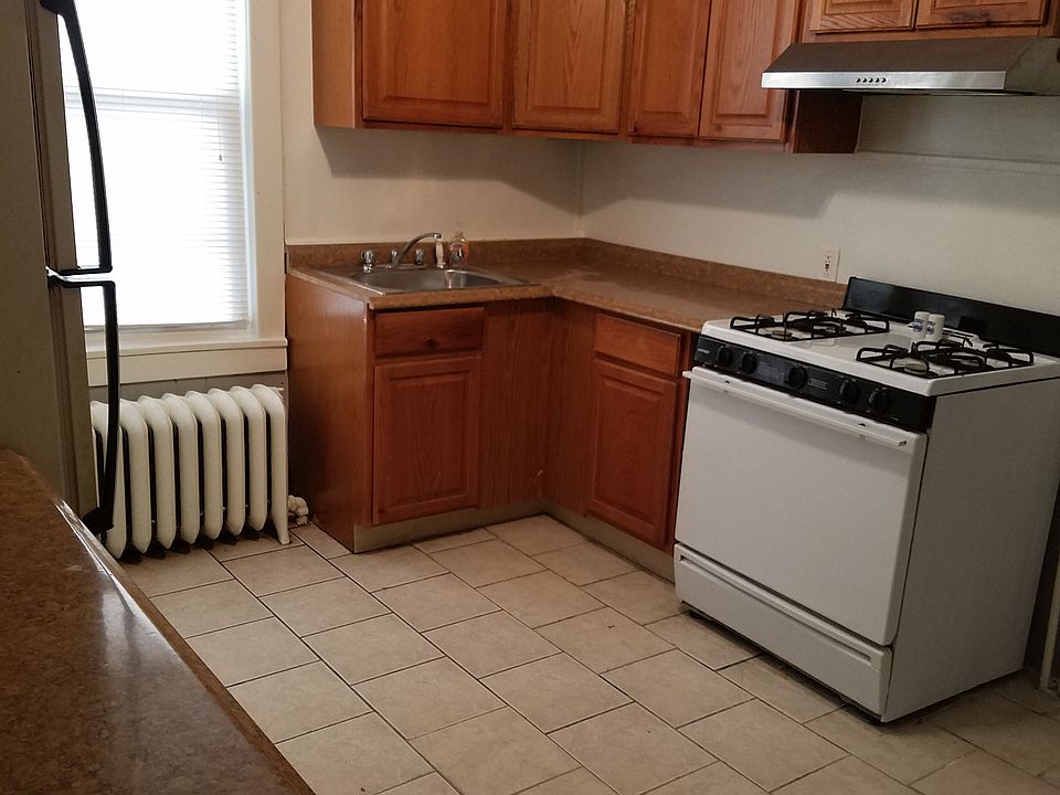 2nd image of 3 Benson St #1