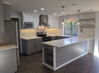 3570 Hickory Ave, Eugene, OR 97401