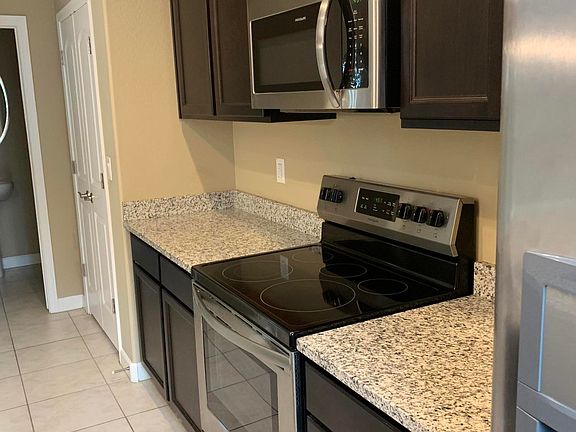 5th image of 240 W Juniper Ave Unit 1043