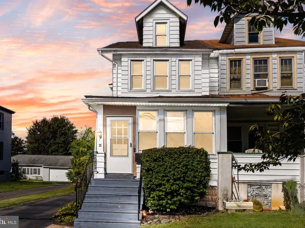 35 Woodlawn Ave, Collingswood, NJ 08108