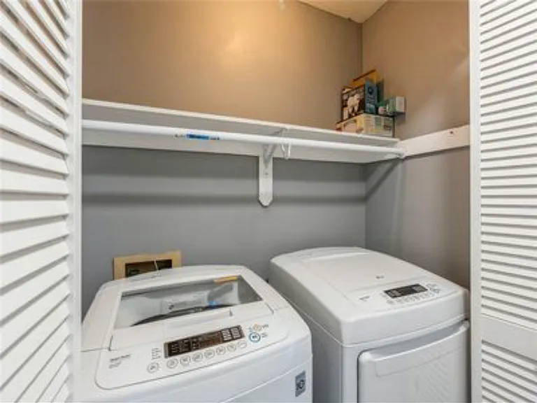 510 11th Ct SE — Photo 3