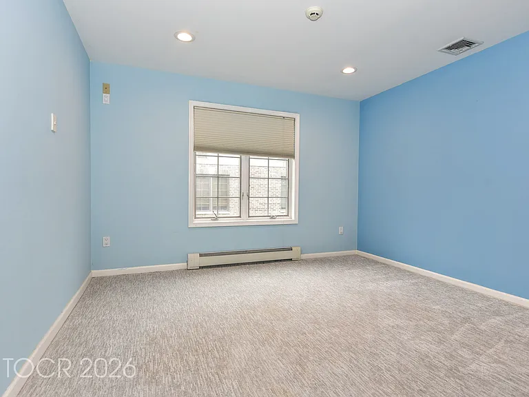 15 Sherbrooke Ct — Photo 29