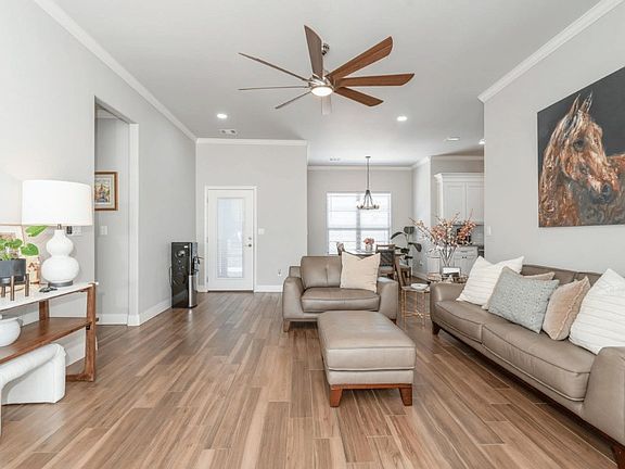 4th image of 1806 Cactus Flower Rd