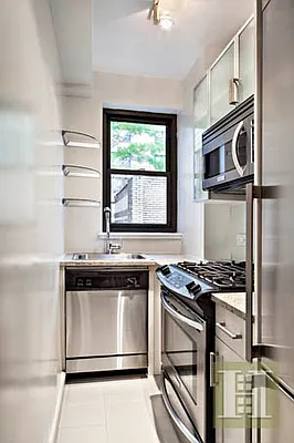 Rented by Halstead Real Estate | media 16