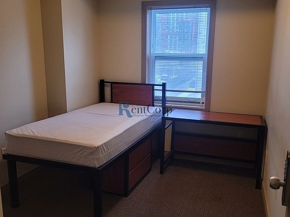 4th image of 306 Lester St Unit 4