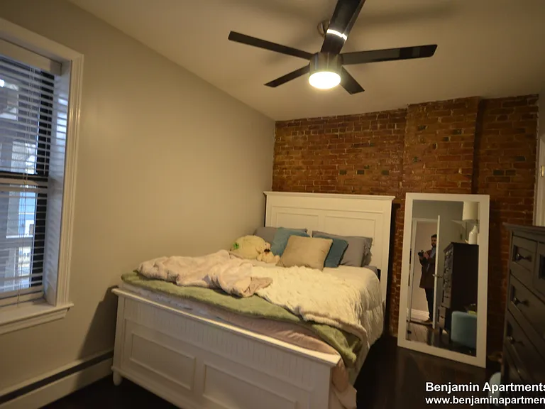 60 Florida St #1 — Photo 15