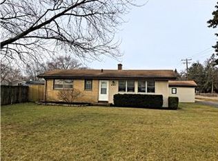 690 Barron Blvd, Grayslake, IL 60030