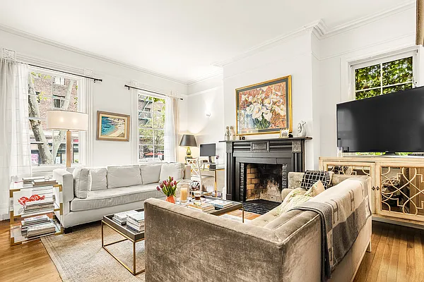 Rented by Corcoran | media 2