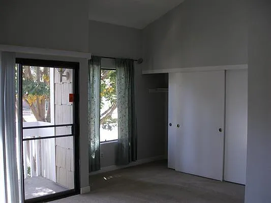 4082 Mahaila Ave #C — Photo 2