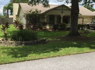 2216 Eastmeadows Ct, Lakeland, FL 33812