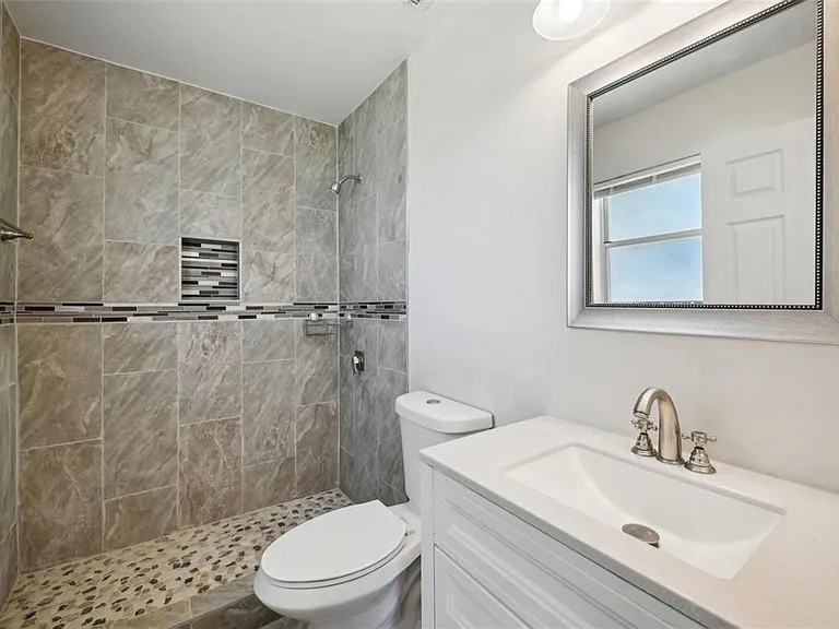 5 Cedar Ln — Photo 13