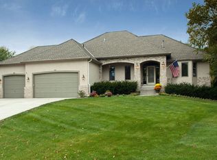 1221 Hillswick Ter, Saint Paul, MN 55115