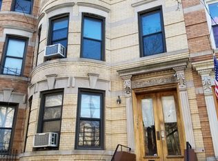 1684 Linden St, Flushing, NY 11385