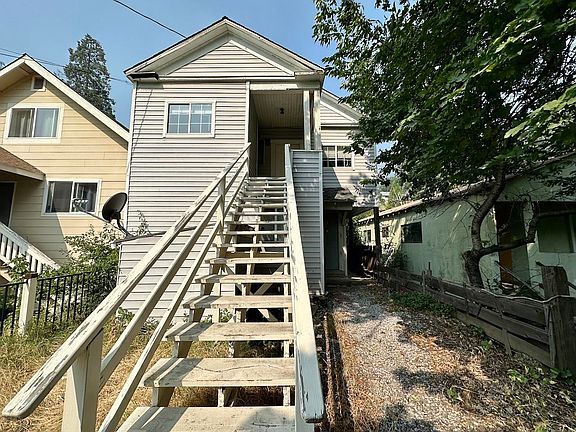 2nd image of 5969 & 5975 Sacramento Ave