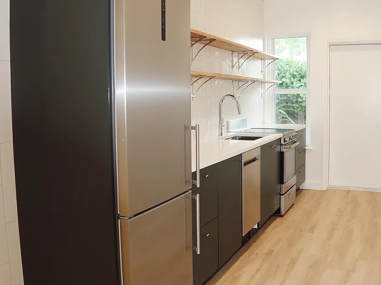 614 Palm St #1 — Photo 6