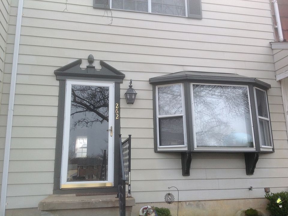 1st image of 262 Rebecca Ann Ct