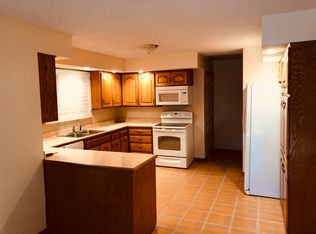 2315 W College Dr, Bolivar, MO 65613