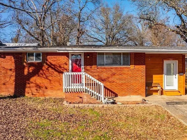 909 W 54th St, North Little Rock, AR 72118