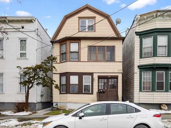 558 Washington Avenue, Albany, NY 12203