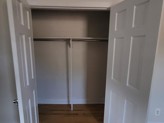 5th image of 6807 Cloverdale Blvd #2