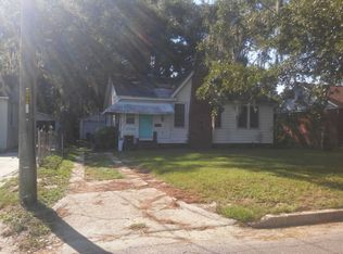 6944 Bloxham Ave, Jacksonville, FL 32208