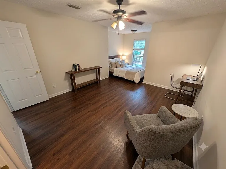 8336 Grand Oak Ct — Photo 6