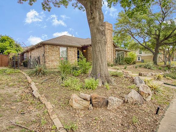 4th image of 10330 Castle Dr