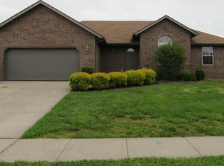 1928 Holly Springs Ave, Nixa, MO 65714