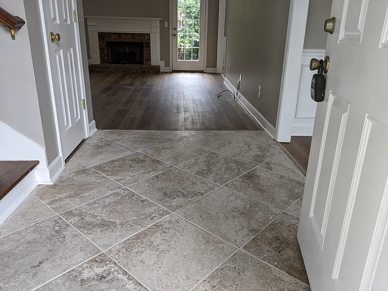 4007 Farmville Ct — Photo 2