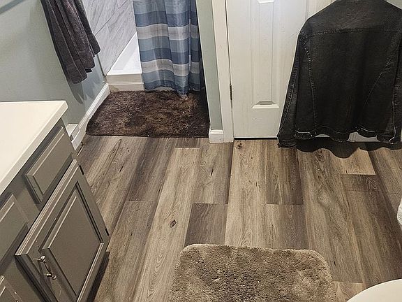 5th image of 1644 Rippling Brook Dr