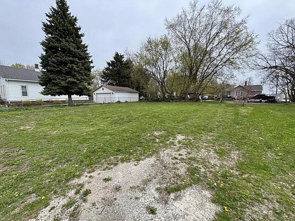 5th image of 1337 KEWAUNEE STREET