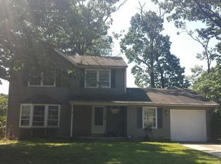 2 Framingham Rd, Beverly, NJ 08010