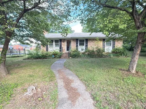 2210 Fawn St, Greensboro, NC 27403