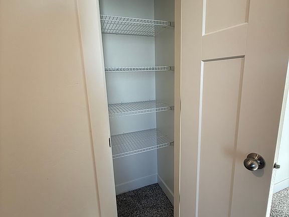 4th image of 938 W Coral Charm Way Unit 302