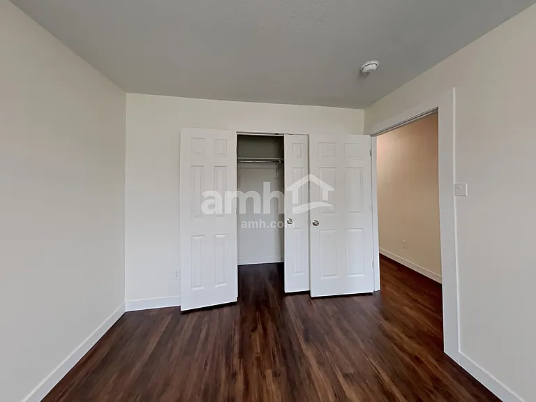 120 Jennings Dr — Photo 16