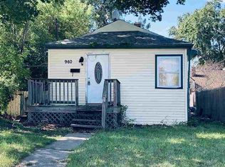 960 Stocker Ave, Flint, MI 48503