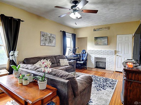 5th image of 15 N Cherrywood Ave