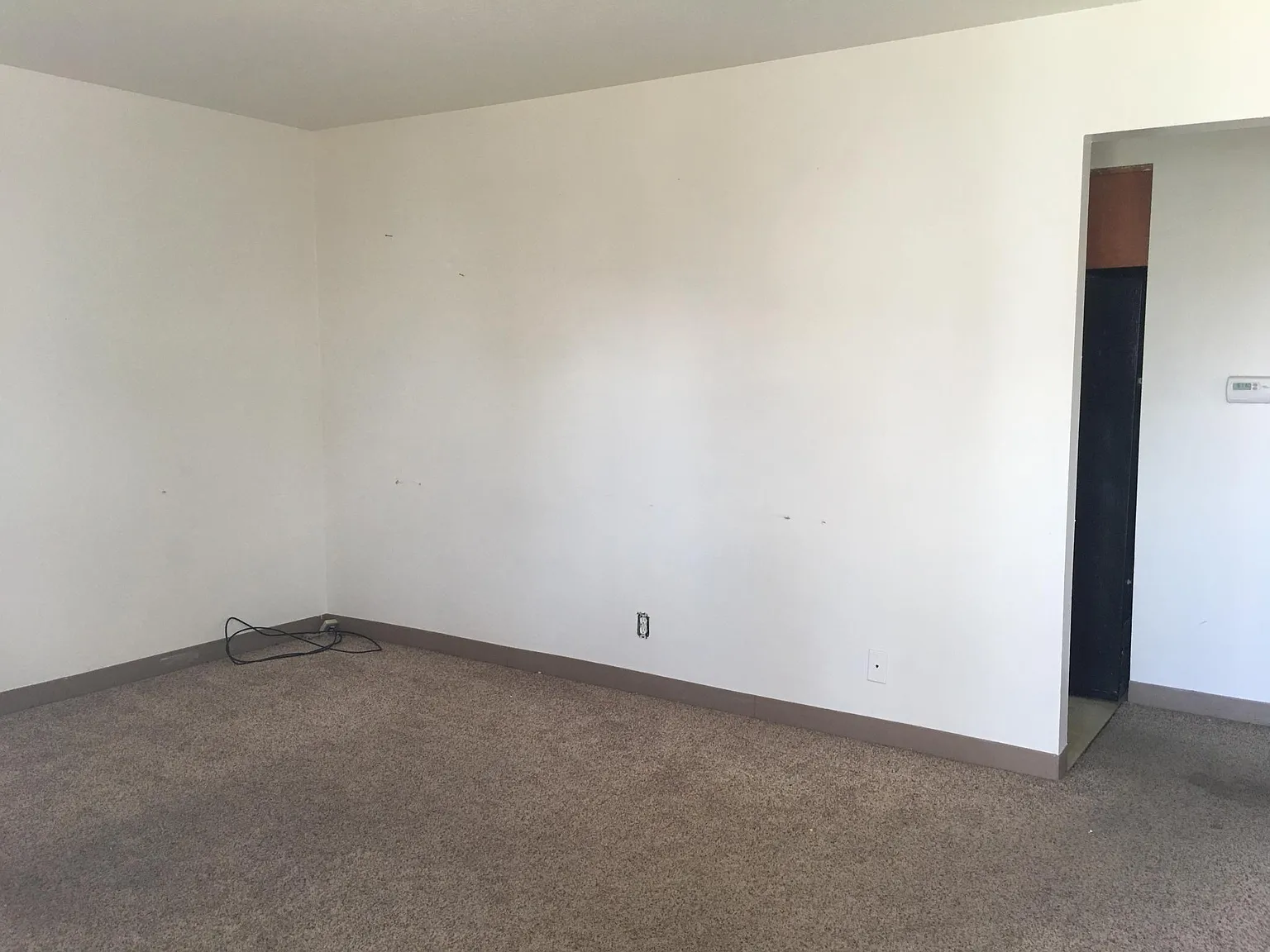 2 bed, 696 sqft, $1,142 — Photo 4