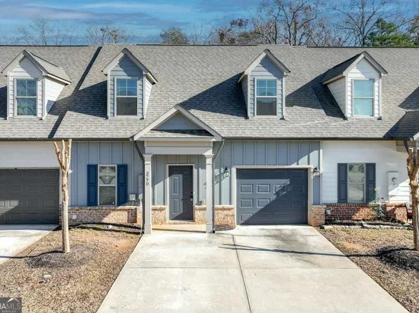 3770 Shades Valley Ln, Gainesville, GA 30501