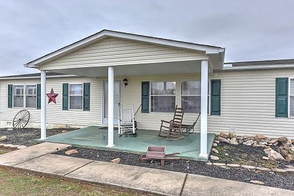 4th image of this home