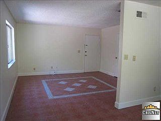 4th image of 23008 Cerca Dr
