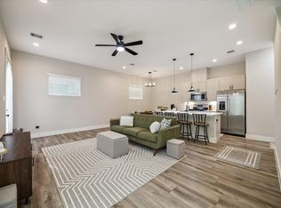 1193 W Tidwell Rd, Houston, TX 77091